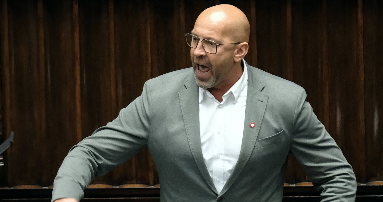 Minister Tuska ma dość. Uderzył pięścią w stół. Będzie otwarta konfrontacja