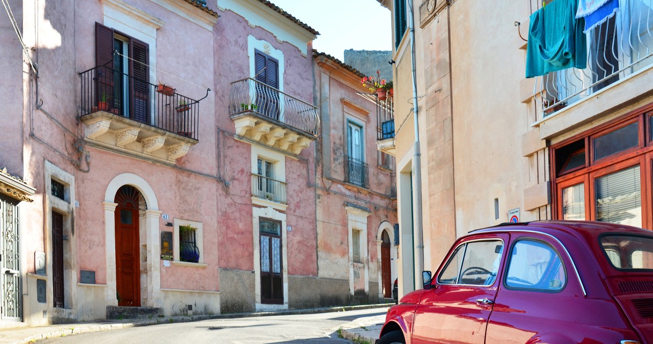 Równowartość pięciu kaw zmieniła się w 50 tys. euro. "Znalazł pożółkłą kartkę"