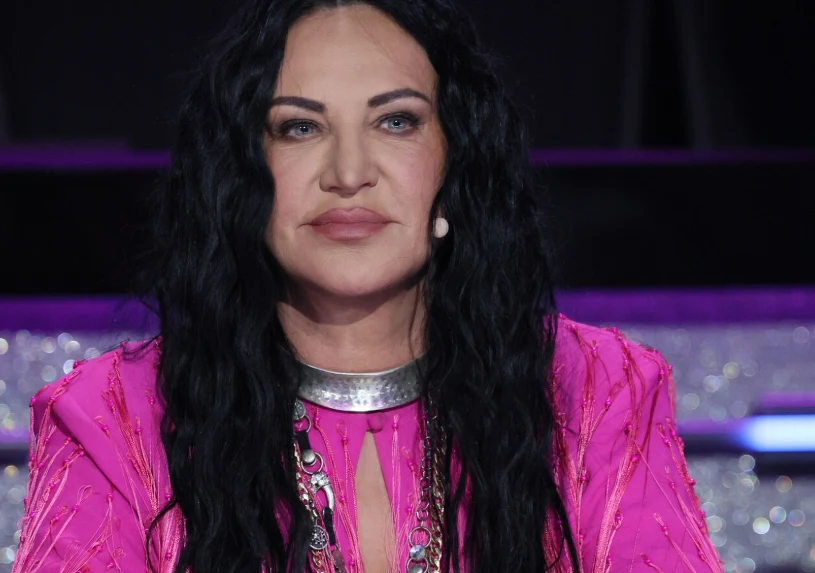 Kayah po "TzG" uciekła bocznym wyjściem. Do domu nie pojechała sama