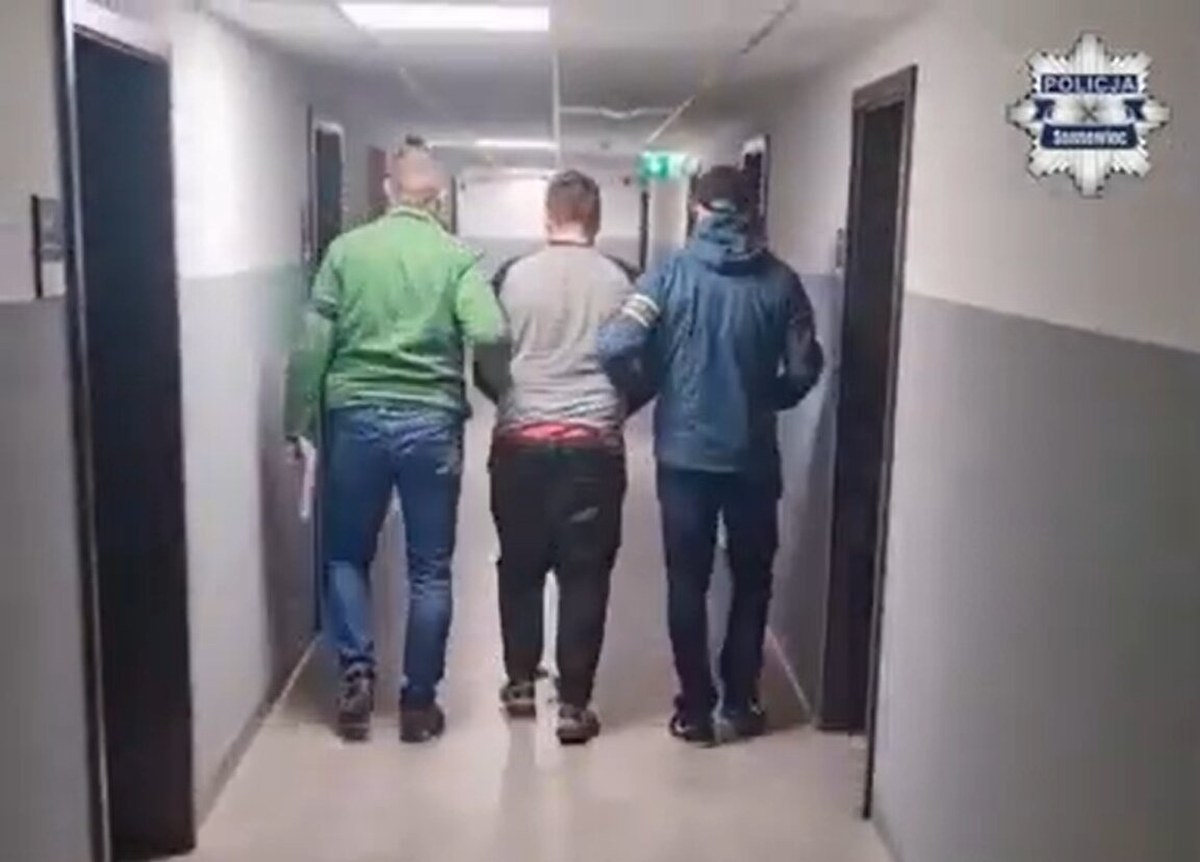 25-latek poinformował, iż zabił ojca. Służby znalazły ciało