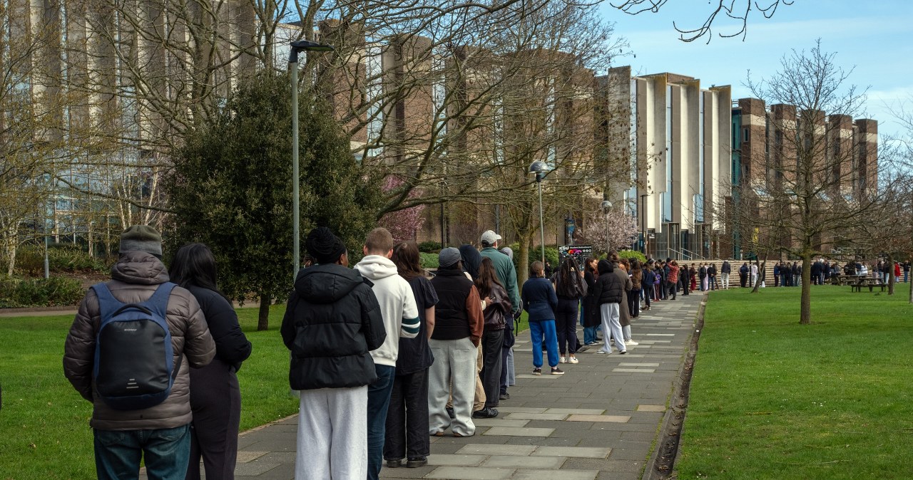 Wielka Brytania. Epidemia zapalenia opon mózgowych na Uniwersytecie Kent Wielka Brytania. Epidemia zapalenia opon mózgowych na Uniwersytecie Kent