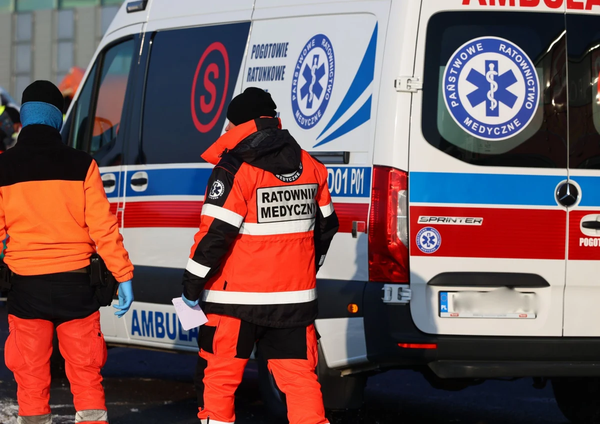 Kamizelki nożoodporne i szpikulcoodporne pojawią się w karetkach pogotowia później niż planowano. Jak ustalił reporter RMF FM Michał Dobrołowicz, Ministerstwo Zdrowia nie zdąży wyposażyć wszystkich zespołów ratownictwa medycznego w takie kamizelki do końca marca, choć taki termin był zakładany w przepisach. 