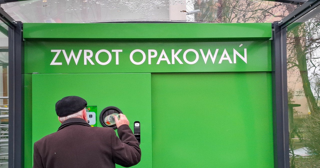 Biedronka i Lidl podały rekordy z butelkomatów