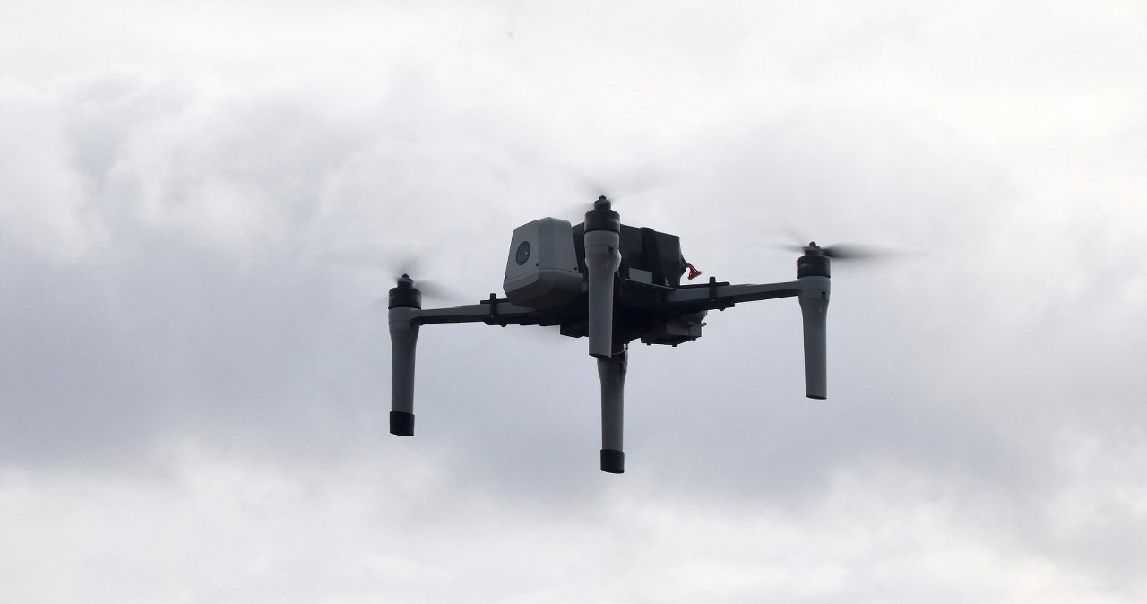 Atak na ambasadę USA. Przed uderzeniem pojawiły się drony