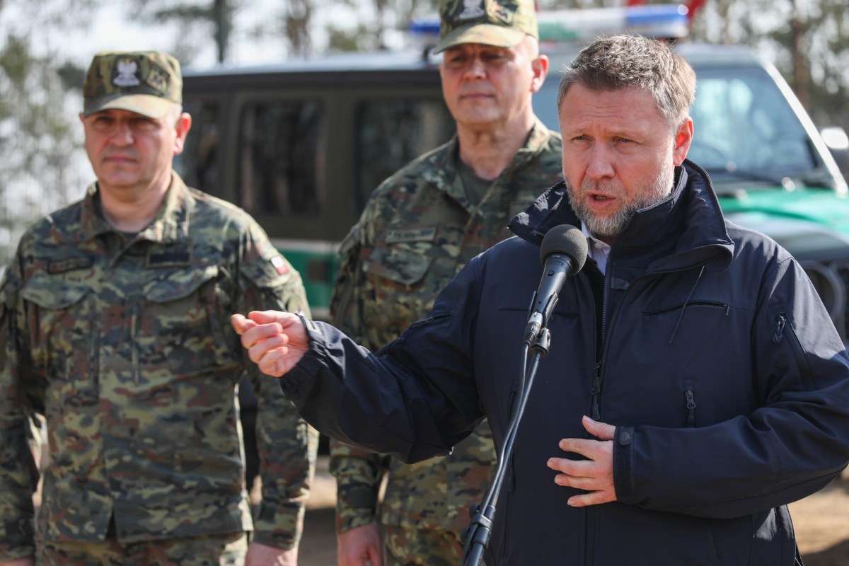 "Służby zostały ograbione". Szef MSWiA grzmi po wecie prezydenta ws. SAFE