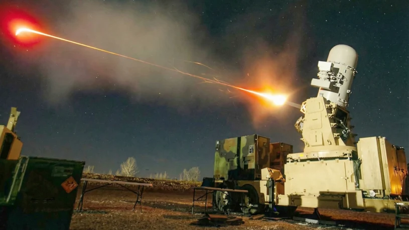 USA pokazały, jak ich futurystyczny C-RAM strąca irańskie bezzałogowce