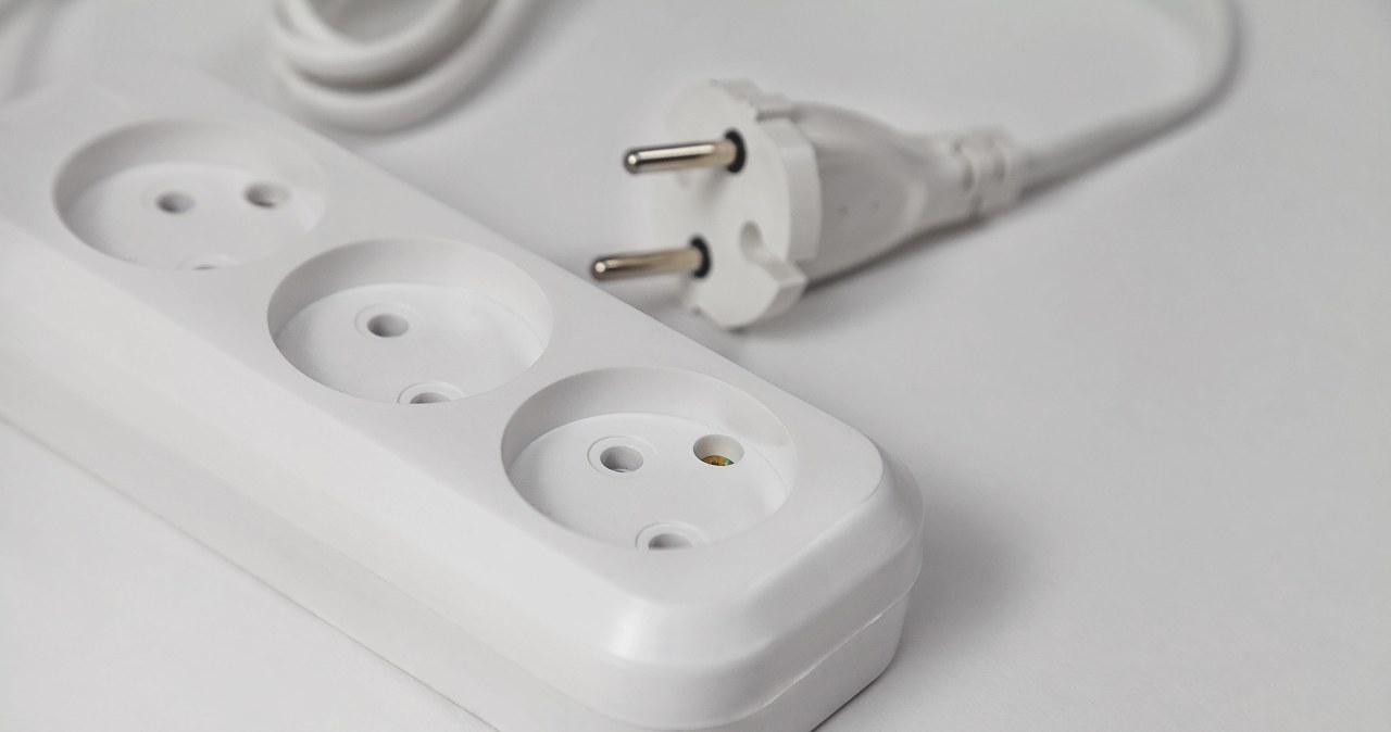 Masz taki przedłużacz w domu? Natychmiast odłącz go od zasilania