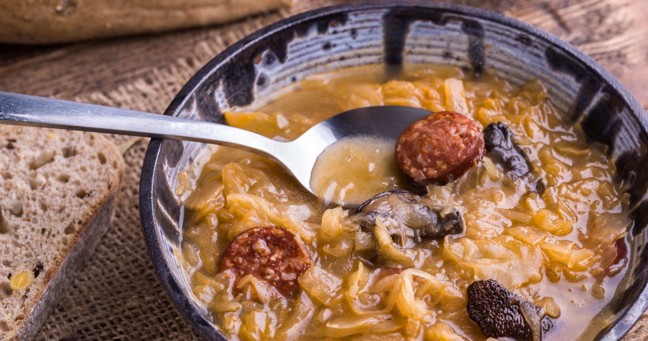 Tą zupą z kiszonej kapusty najesz się na pół dnia. Wcale nie chodzi o kapuśniak