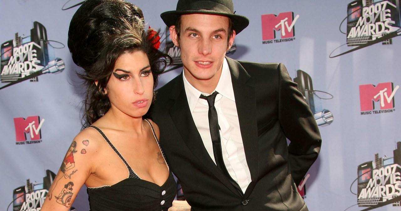 O tym toksycznym związku mówiły miliony. Obwiniali go za śmierć gwiazdy