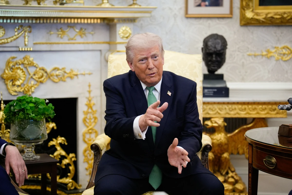 Wysłanie tysięcy dodatkowych żołnierzy na Bliski Wschód - to scenariusz, który rozważa administracja prezydenta USA Donalda Trumpa. Tak twierdzi agencja Reutera, powołując się na źródła. Według nich amerykańskie wojsko przygotowuje warianty potencjalnej kolejnej fazy wojny z Iranem. Z kolei "Washington Post", powołując się na wysokiego rangą przedstawiciela administracji, napisał, że Pentagon zwrócił się do Białego Domu, by zatwierdził wniosek do Kongresu o przekazanie ponad 200 mld dolarów na prowadzenie wojny z Iranem.