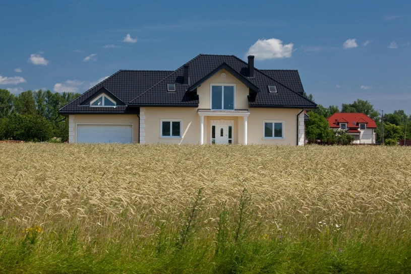 Ministerstwo chce zmian w kupnie działki na wsi. Szykują nowy przepis