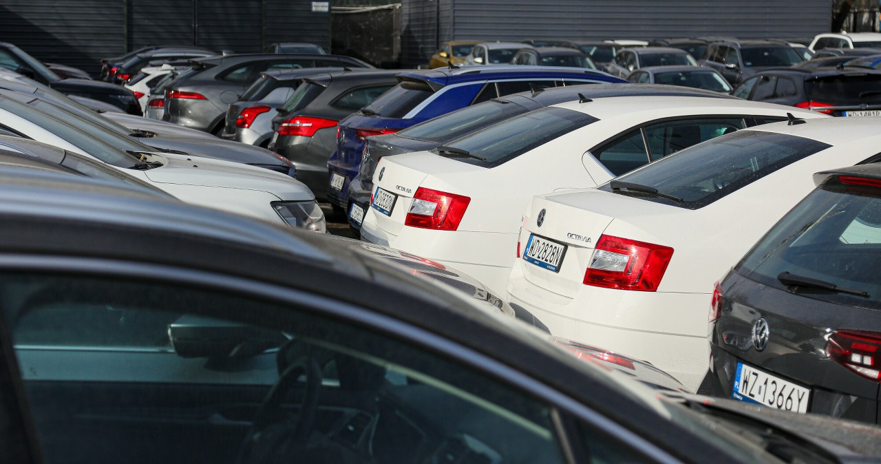Sprzedawał auto. Dostał potwierdzenie przelewu, a pieniądze nie dotarły