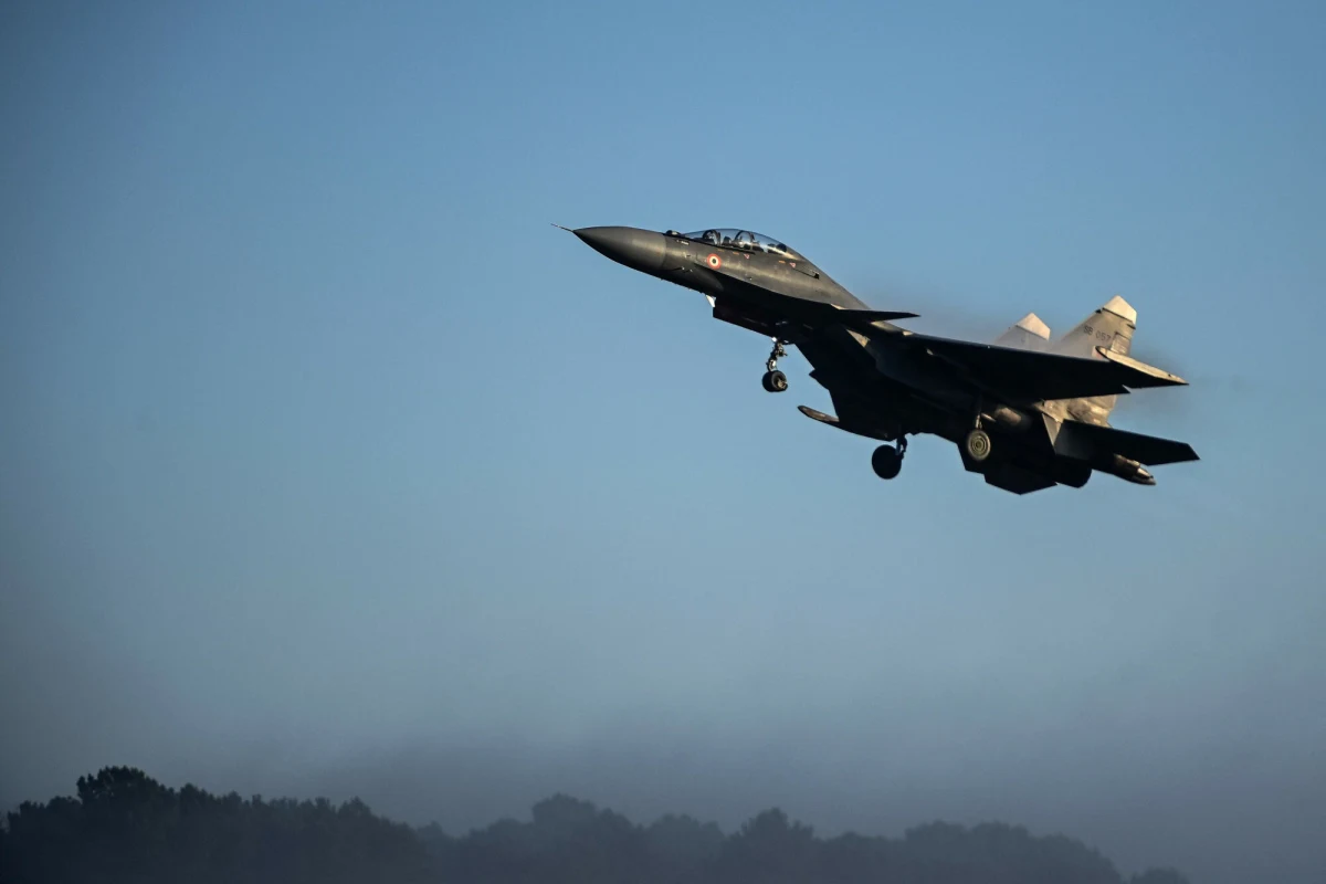 Estonia twierdzi, że rosyjski myśliwiec Su-30 wszedł w jej przestrzeń powietrzną. "Ministerstwo spraw zagranicznych Estonii wezwało w czwartek charge d'affaires ambasady Rosji w Tallinie i wręczyło mu notę protestacyjną" - poinformował szef estońskiej dyplomacji Margus Tsahkna.