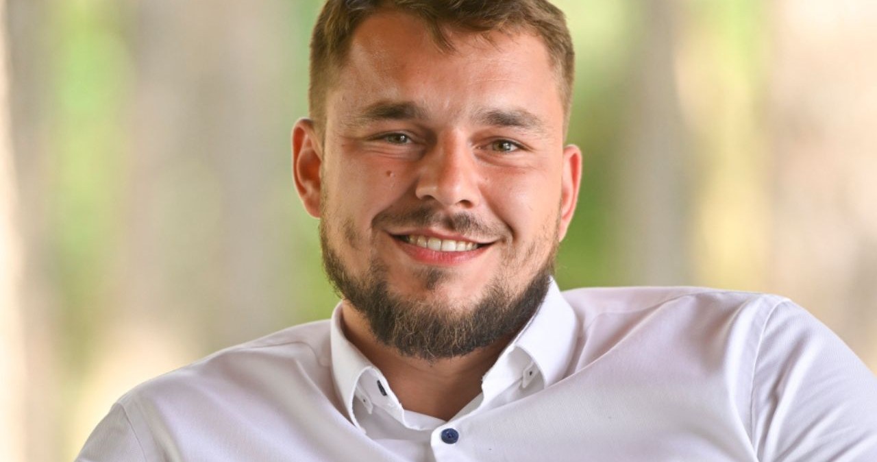 Artur z "Rolnik szuka żony" zniknął po krytyce. Wrócił w nowym wydaniu