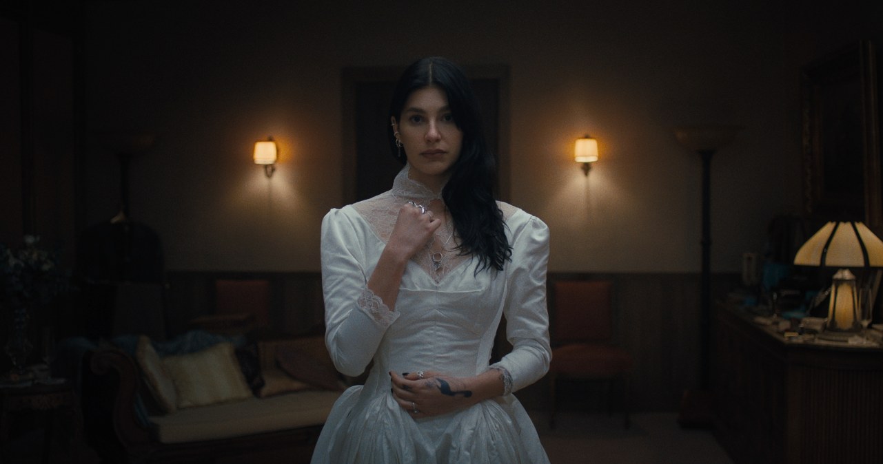 Zaraz wydarzy się coś strasznego. Przeszywające uczucie niepokoju w serialu Netfliksa