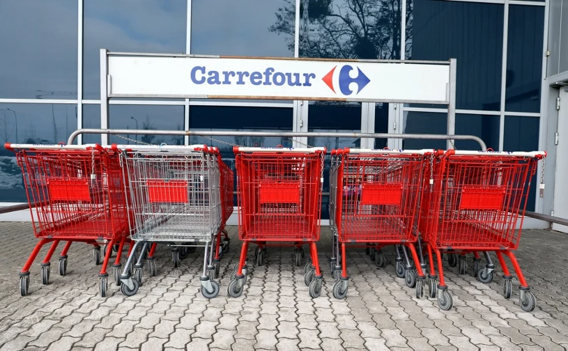Carrefour wycofuje boczek zakażony bakterią Listeria monocytogenes