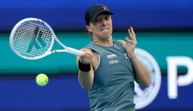 Porażka z Linette, a teraz taki komunikat. Niebezpieczna sytuacja Świątek