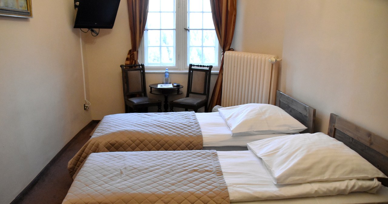 W tych hotelach dzieją się dziwne rzeczy. Zastanów się, czy chcesz tam spać