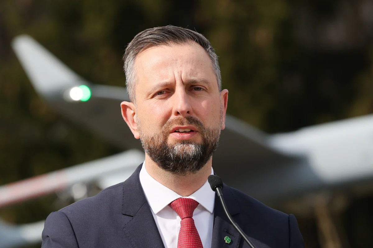 W związku z pogarszającą się sytuacją bezpieczeństwa na Bliskim Wschodzie, polski rząd podjął decyzję o natychmiastowej ewakuacji wszystkich żołnierzy z Iraku. Operacja została przeprowadzona w ścisłej współpracy z sojusznikami z NATO. Większość personelu jest już w kraju lub w drodze do Polski, a część przebywa obecnie w Jordanii, gdzie kontynuowana jest działalność kontyngentu.

