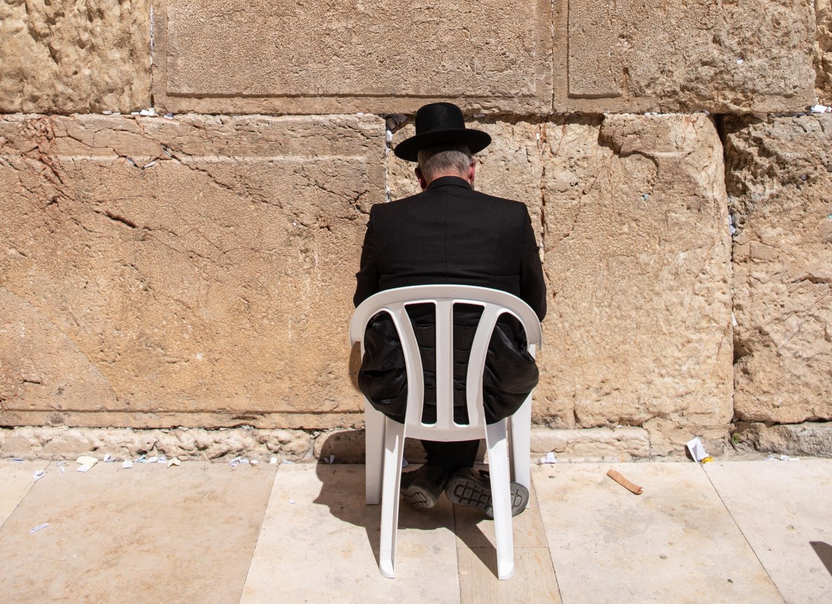 Iran uderzył w Jerozolimę. Fragment pocisku spadł blisko Ściany Płaczu