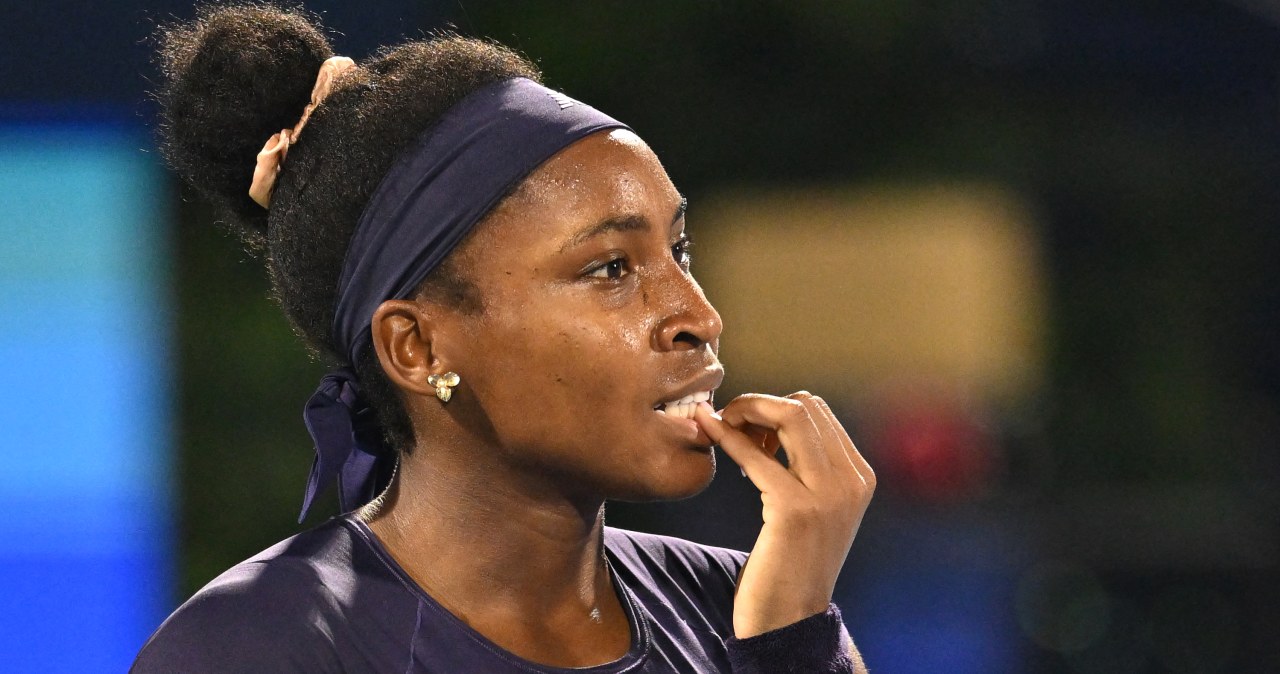 Trzysetowy bój Gauff. Mistrzyni świata za burtą. To połówka Linette