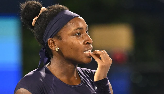 Trzysetowy bój Gauff. Mistrzyni świata za burtą. To połówka Linette