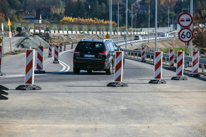 Zakopianka będzie zwężona do jednego pasa. Kierowców czekają duże utrudnienia