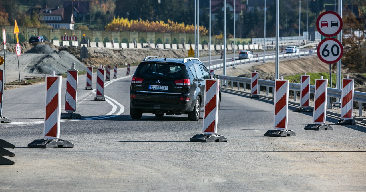 Zakopianka będzie zwężona do jednego pasa. Kierowców czekają duże utrudnienia