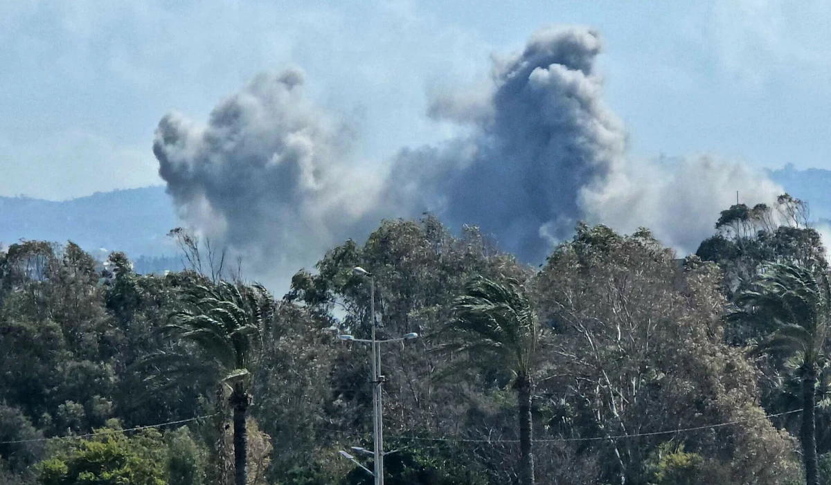 Izraelska armia przystępuje do systematycznego równania z ziemią infrastruktury w południowym Libanie. Władze w Tel Awiwie nakazały wojsku natychmiastowe zniszczenie mostów na rzece Litani oraz przyspieszenie wyburzania domów w przygranicznych wsiach.