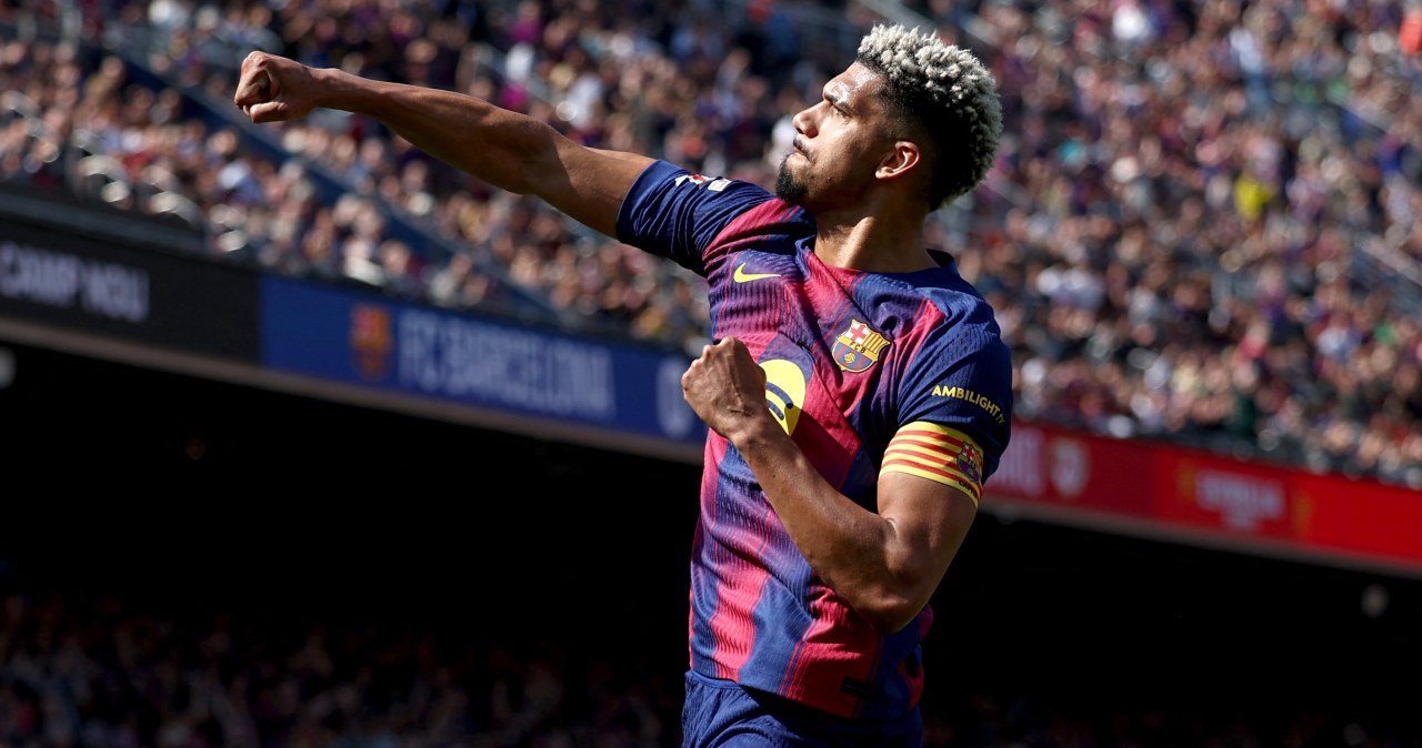 Barcelona ucieka Realowi. Złoty cios na Camp Nou. "Lewy" gotowy na Albanię