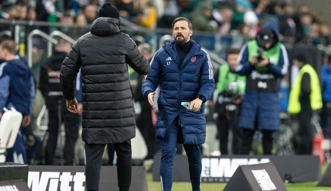 Papszun grał jakby przeciwko sobie. Zła informacja dla "gabinetów" Legii