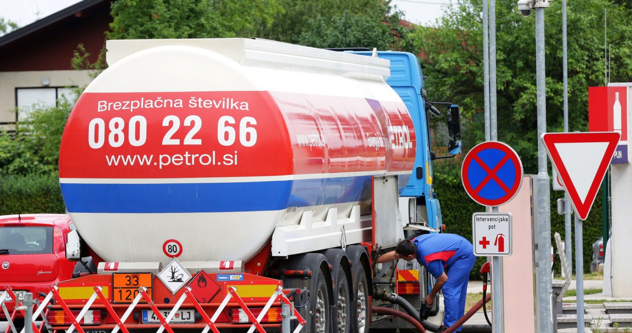 Rząd ograniczył zakupy paliwa. Słoweńcy mogą kupić do 50 litrów dziennie