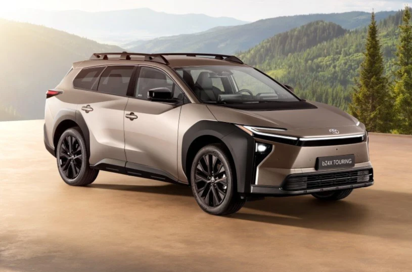 Elektryczna Toyota bZ4X Touring w przedsprzedaży. Znamy ceny w Polsce