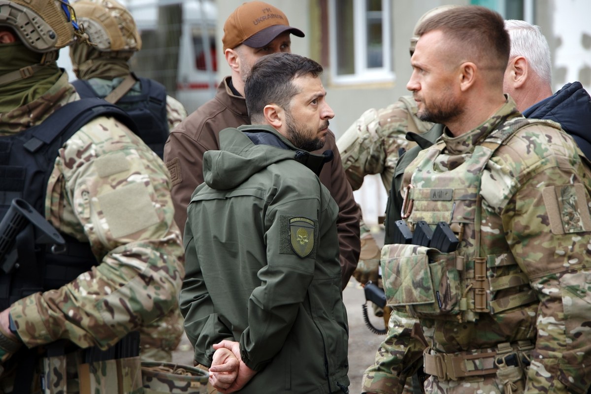 Zełenski ostrzegł przed nadchodzącym atakiem. "Dbajcie o siebie"