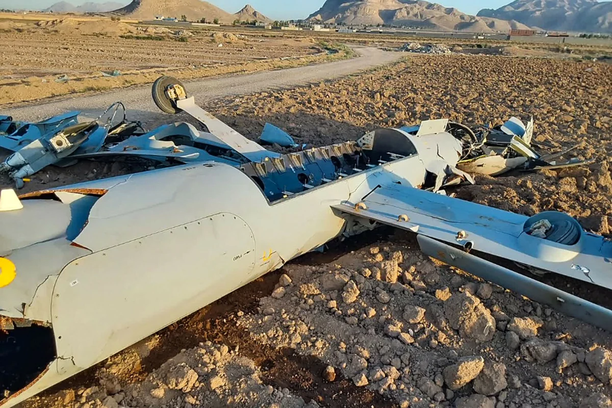 Izraelskie siły powietrzne ograniczyły atakowanie irańskich celów zaawansowanymi dronami Hermes-900. Ma to związek z ogromnymi stratami poniesionymi w ciągu trzech tygodni walk z Iranem - poinformował branżowy portal DefenceSecurityAsia. Koszt jednej takiej maszyny szacowany jest na 20 mln dolarów.