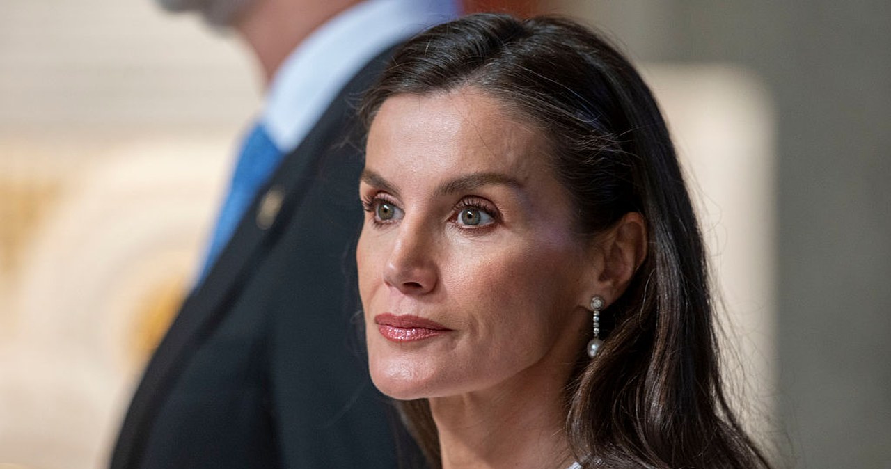 Królowa Letycja mogła sobie pozwolić. Królowa Kamila i księżna Kate nie mają prawa