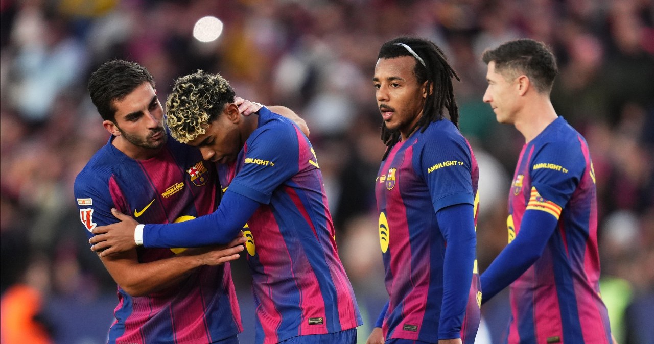 Czerwony alarm ws. Lewandowskiego, w Hiszpanii zawrzało. "Dołek"