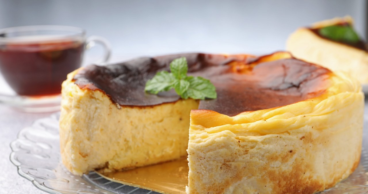 Najlepszy i najprostszy sernik pod słońcem. Znika w oka mgnieniu