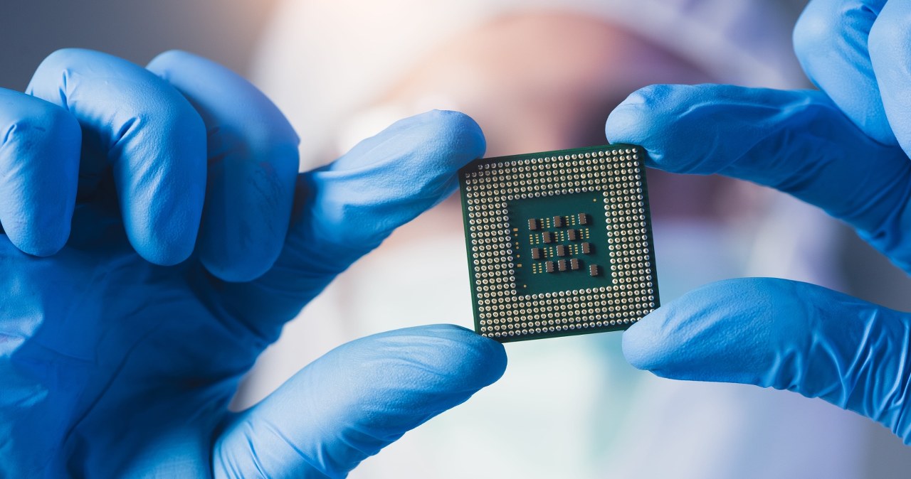 Kluczowe łańcuchy dostaw na skraju załamania. Mogą stanąć tysiące fabryk