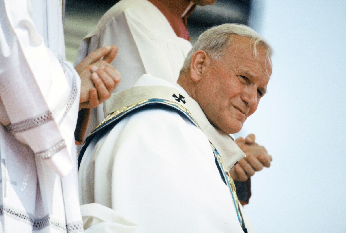 Historyczna rezydencja w Rzymie na sprzedaż. To tutaj mieszkał Karol Wojtyła