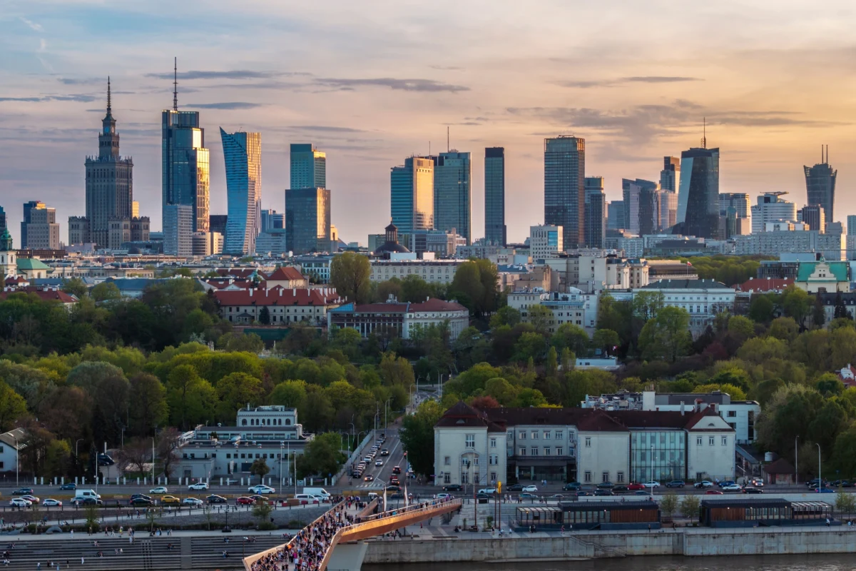 To nie Warszawa będzie siedzibą Urzędu Celnego UE (EUCA). W grze o zwycięstwo pozostały Rzym i Lille. Stolica Polski zajęła w środowym głosowaniu trzecie miejsce, co oznacza, że odpadła w konkursie - poinformowało źródło unijne. 