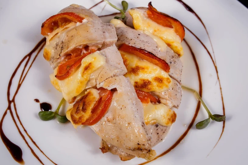 Filet z kurczaka, który robi furorę na obiedzie. Każdy poprosi o dokładkę