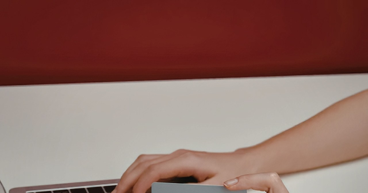 Oszuści znów obrali za cel Polaków. "Nasilone ataki socjotechniczne"