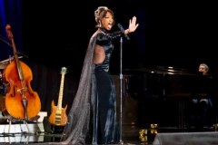 Whitney Houston: I Wanna Dance With Somebody