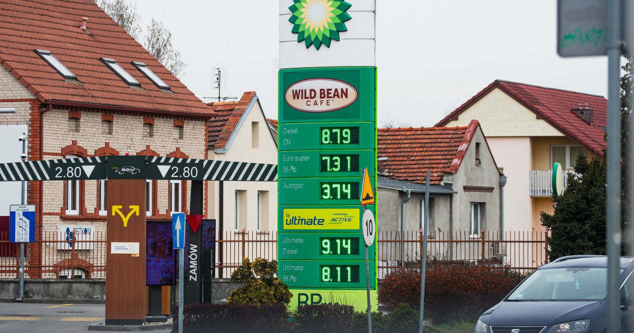 Rząd blisko decyzji o VAT. Diesel i benzyna będą tańsze?