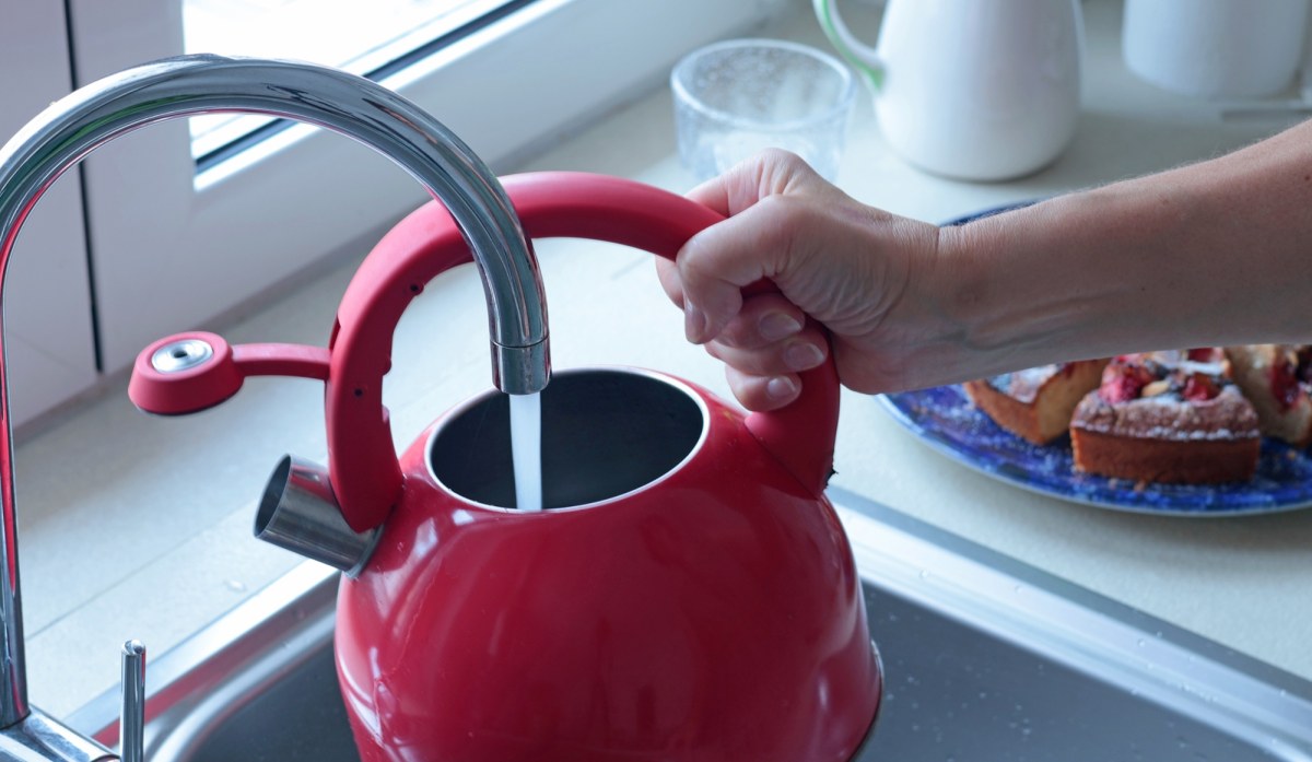 Prokuratura wszczyna śledztwo ws. skażonej wody w Olecku