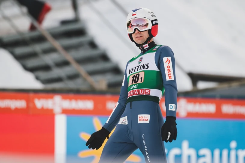 Mocne zawirowania w Planicy, rehabilitacja Polaków. Wielki pech Kubackiego