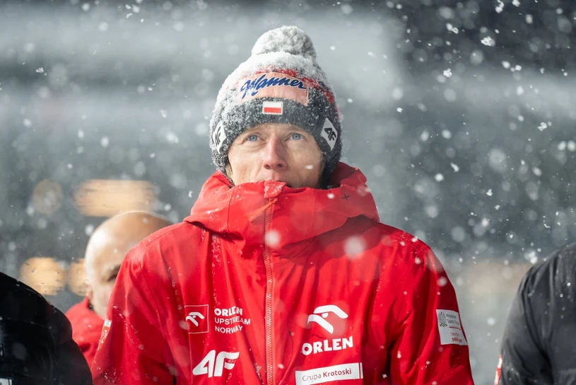 Atak zimy w Planicy! Polscy skoczkowie o trudnych warunkach