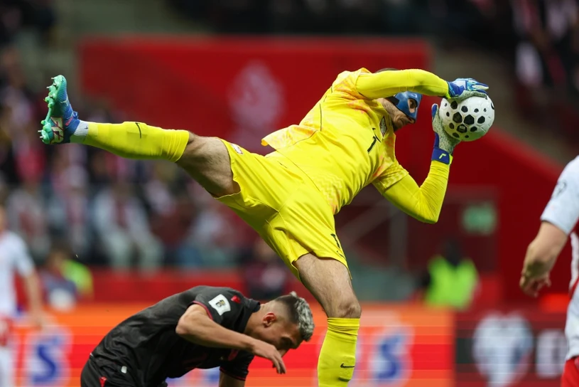 Grabara z 7 meczami w kadrze stał się bohaterem kluczowej nocy