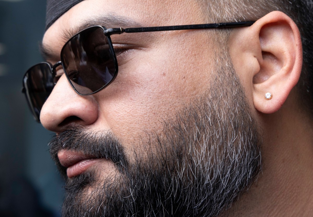 35-letni raper szefem rządu w Nepalu. Moment zaprzysiężenia wybrany przez Śpiochrologów